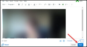 Screenshot of Discussions interface to post a Panopto video with red arrow pointing at blue Reply button